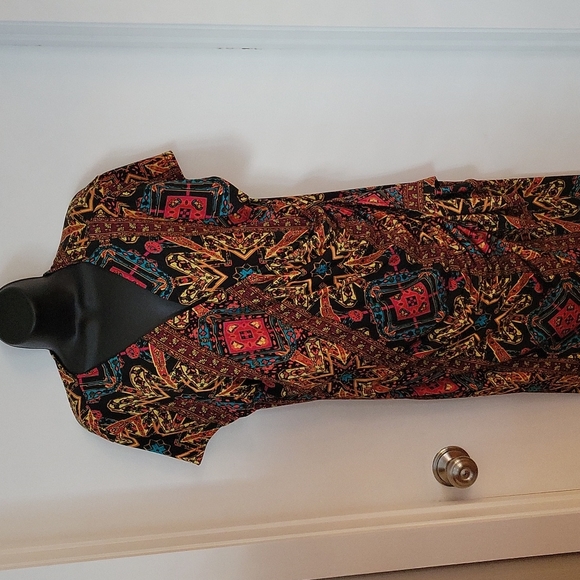 NEW YORK AND COMPANY DRESS - Picture 4 of 13